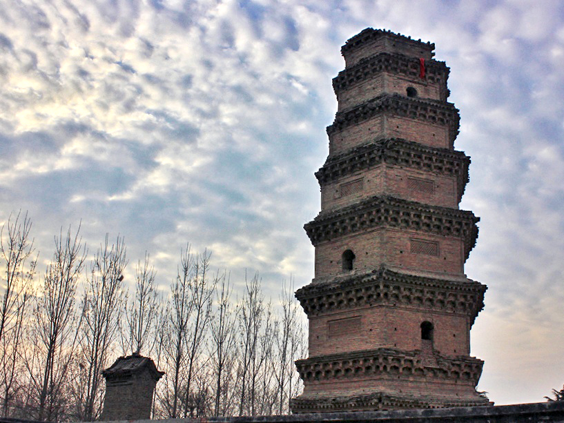 A scenic view of Xinxiang Yanjindajuesiwanshouta