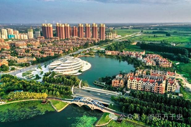 A scenic view of Xinxiang Yuanwuchengshuangmiao