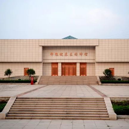 A scenic view of Xinyang Eyuwanbiantequsuiweiaizhengfujiuzhi