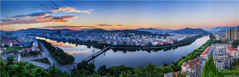A scenic view of Xinyang Jiangguogucheng