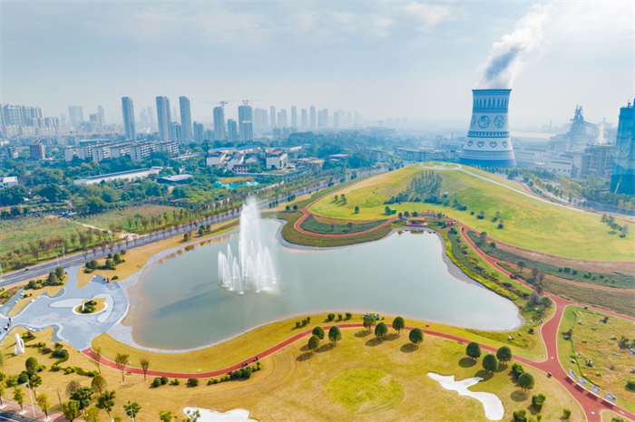 A scenic view of Xinyu Fenghuangshan Tiekuang Yizhi