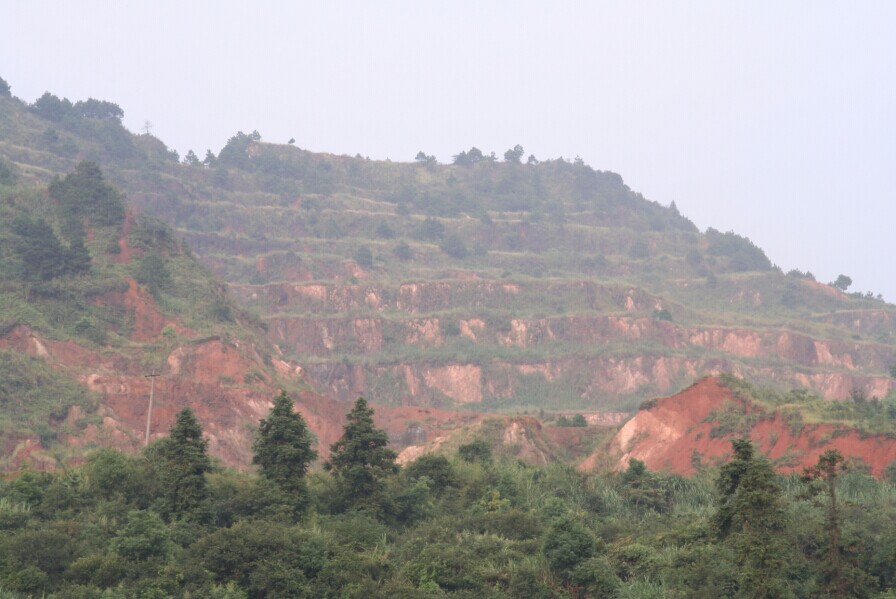 A scenic view of Xinyu Fenghuangshan Tiekuang Yizhi