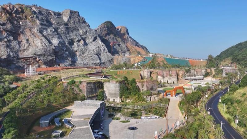 A scenic view of Xinyu Shinianshan Yizhi