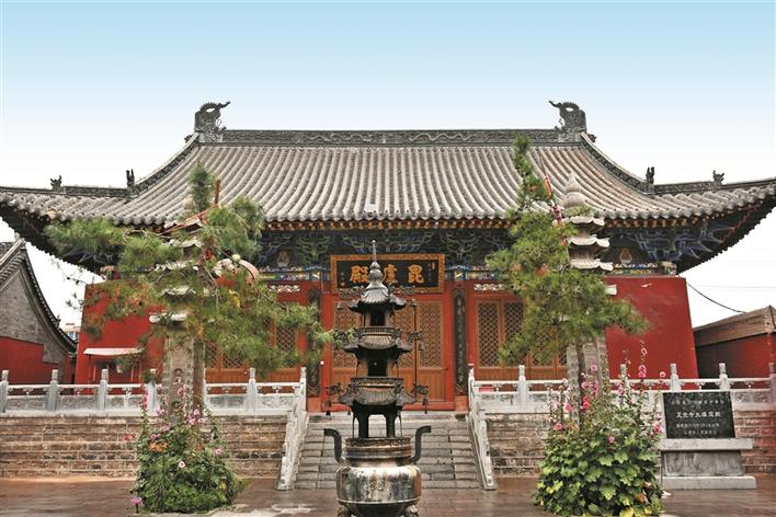 A scenic view of Xinzhou Fanshi Zhengjue Temple Main Hall