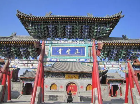 A scenic view of Xinzhou Fanshi Zhengjue Temple Main Hall