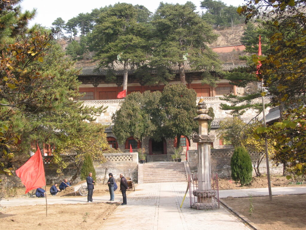 A scenic view of Xinzhou Foguang Temple