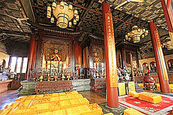 A scenic view of Xinzhou Guangji Temple Main Hall