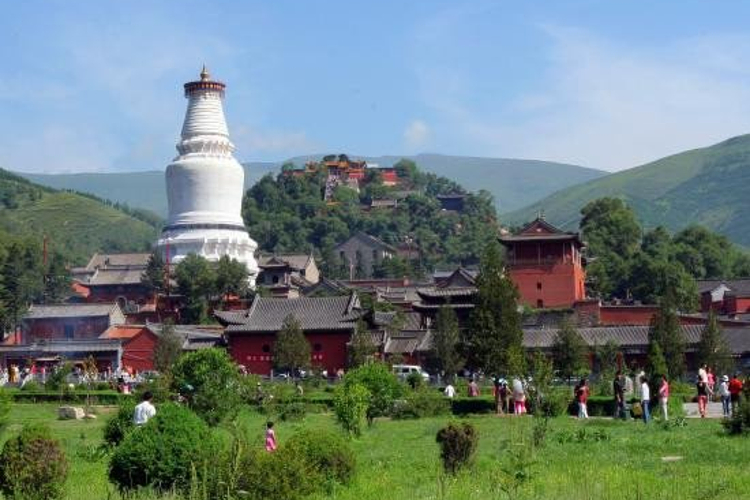 A scenic view of Xinzhou Jingle Jingju Temple