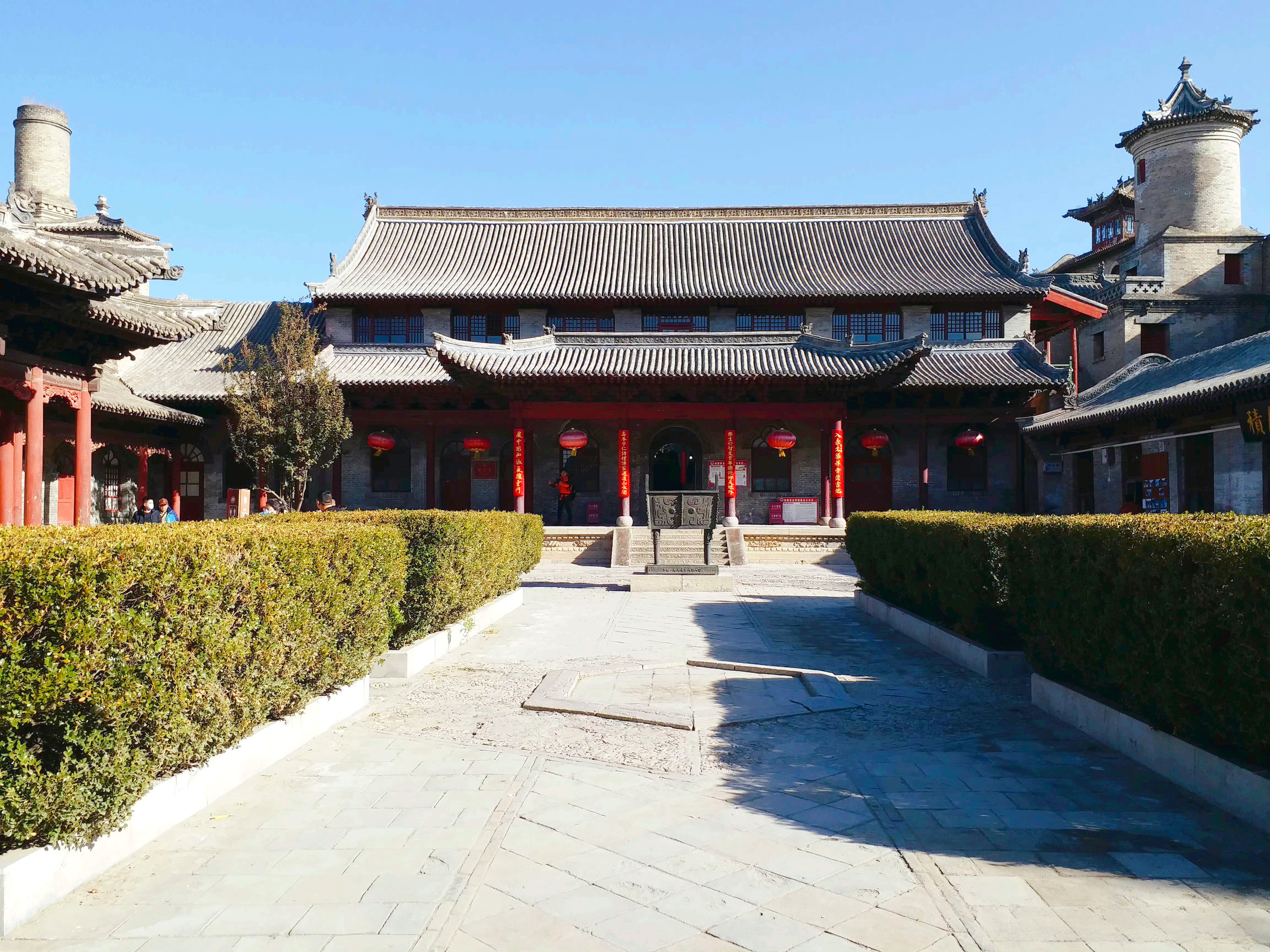A scenic view of Xinzhou Liuhui Hongfu Temple