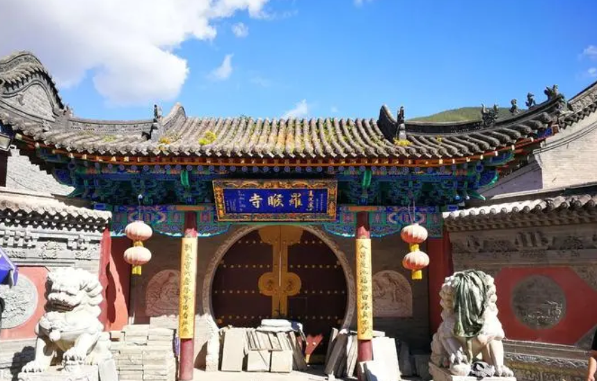 A scenic view of Xinzhou Luohou Temple