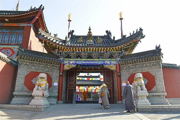 A scenic view of Xinzhou Luohou Temple