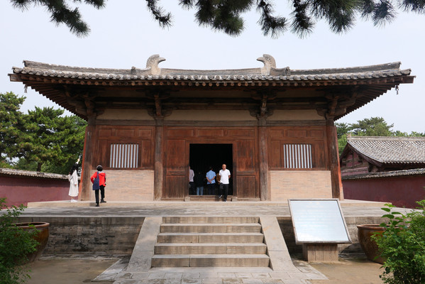 A scenic view of Xinzhou Wutaishan Ancient Buildings