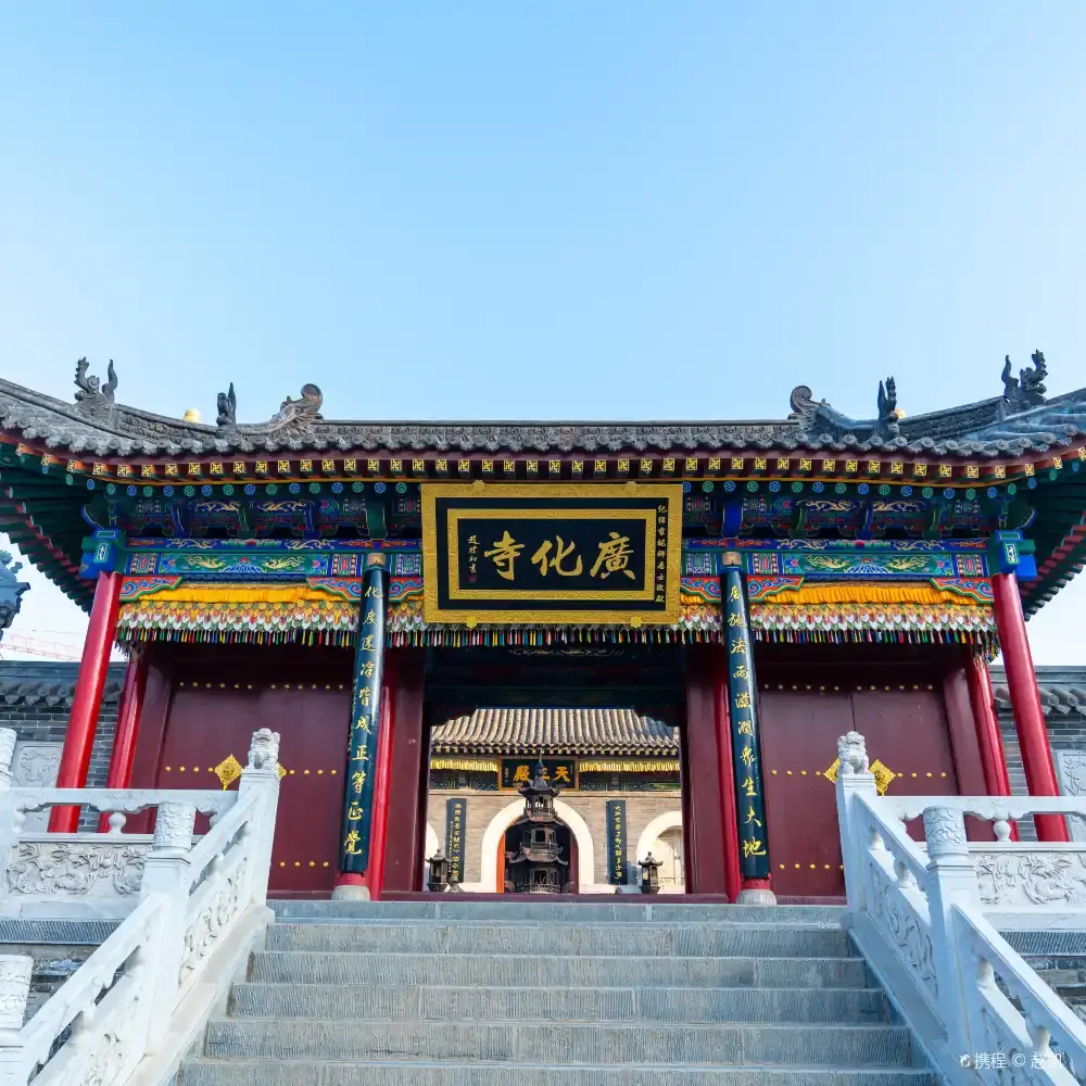 A scenic view of Xinzhou Wutaishan Zunsheng Temple