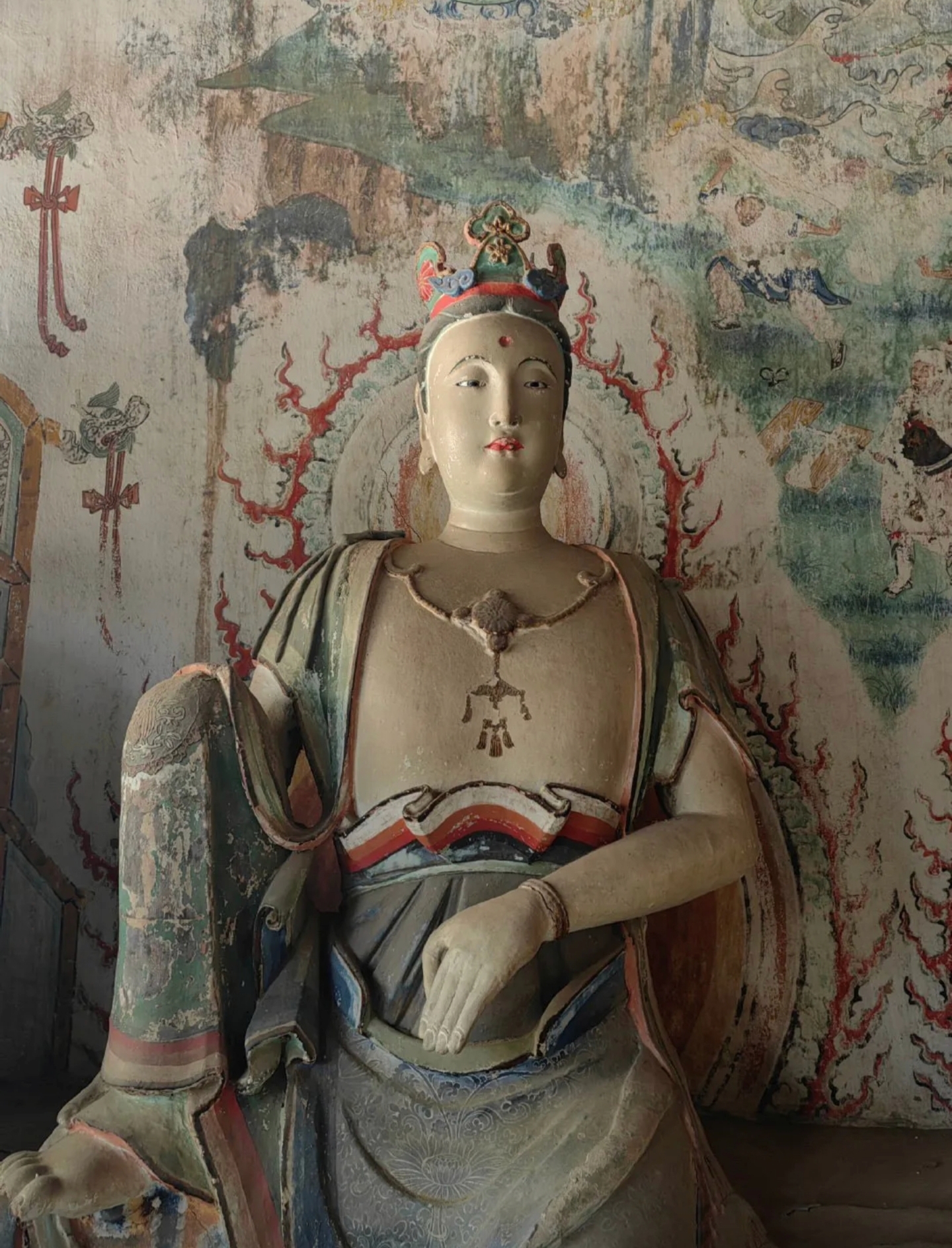 A scenic view of Xinzhou Yuanping Huiji Temple