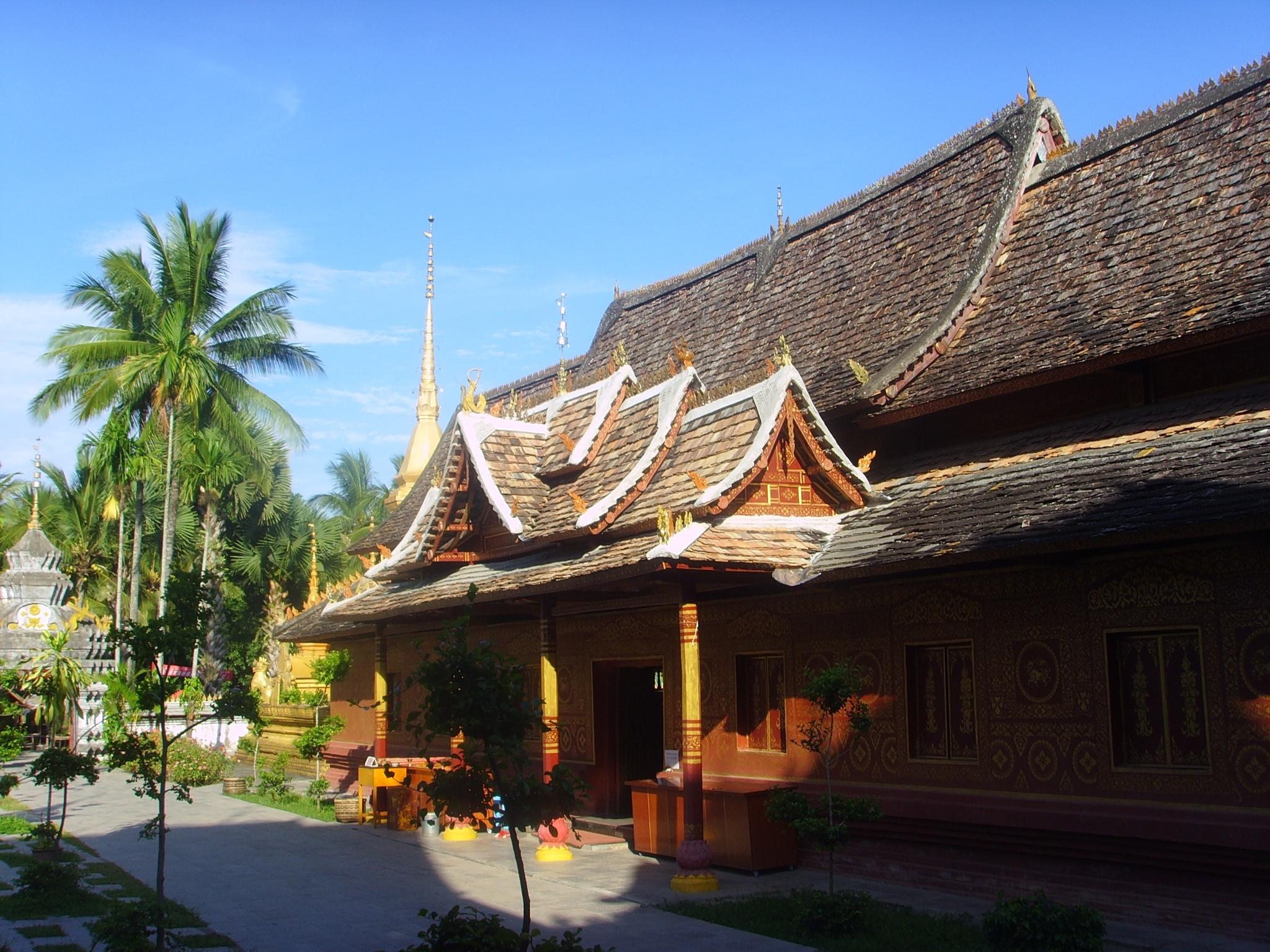 A scenic view of Xishuangbanna Manchunman Fosi