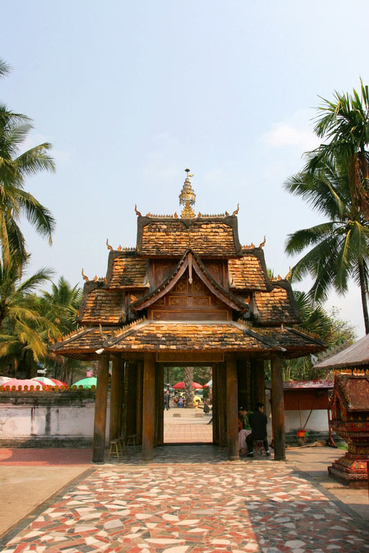 A scenic view of Xishuangbanna Manchunman Fosi