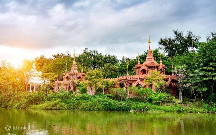 A scenic view of Xishuangbanna Manduan Fosi