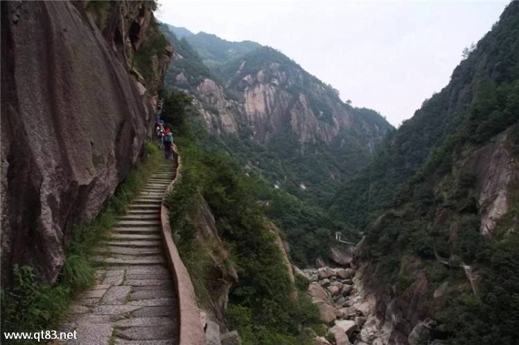 A scenic view of Xuancheng Huihang Gudao Jixiduan He Guhui Dao Dongxian Langxiduan