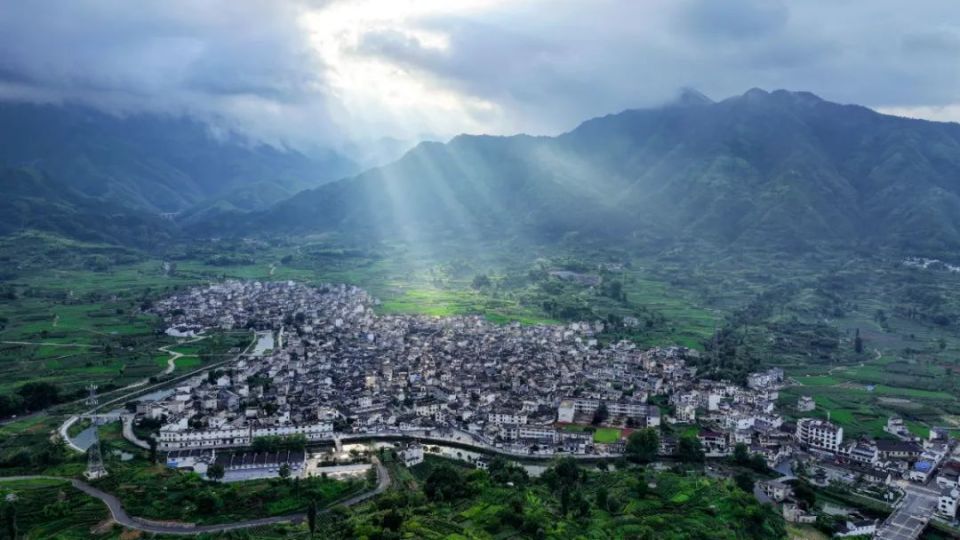 A scenic view of Xuancheng Shangzhuang Gu Jianzhuqun