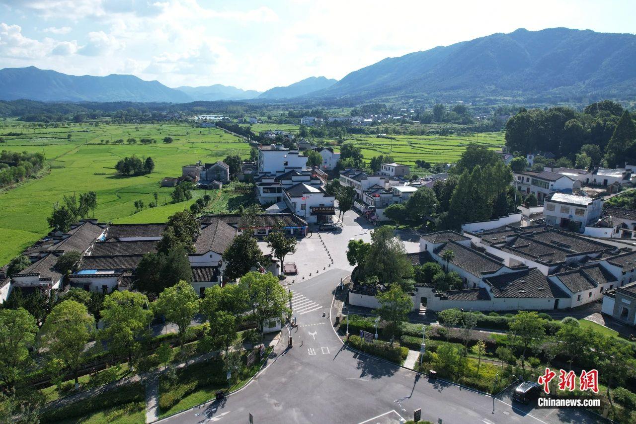 A scenic view of Xuancheng Xinsijun Junbu Jiuzhi