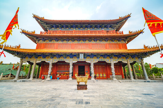 A scenic view of Xuchang Guandimiao