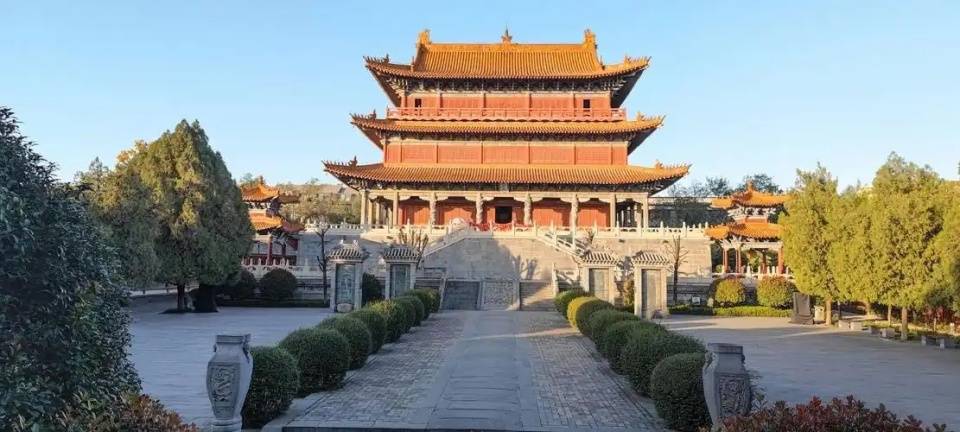 A scenic view of Xuchang Guandimiao