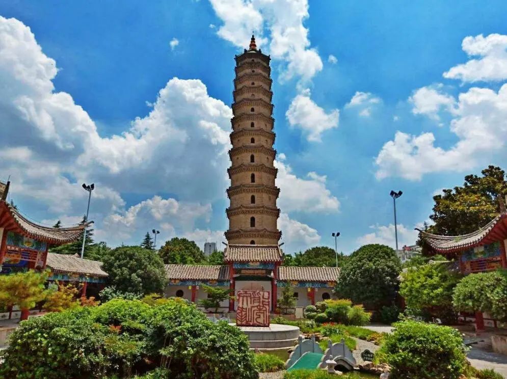 A scenic view of Xuchang Qianmingsita