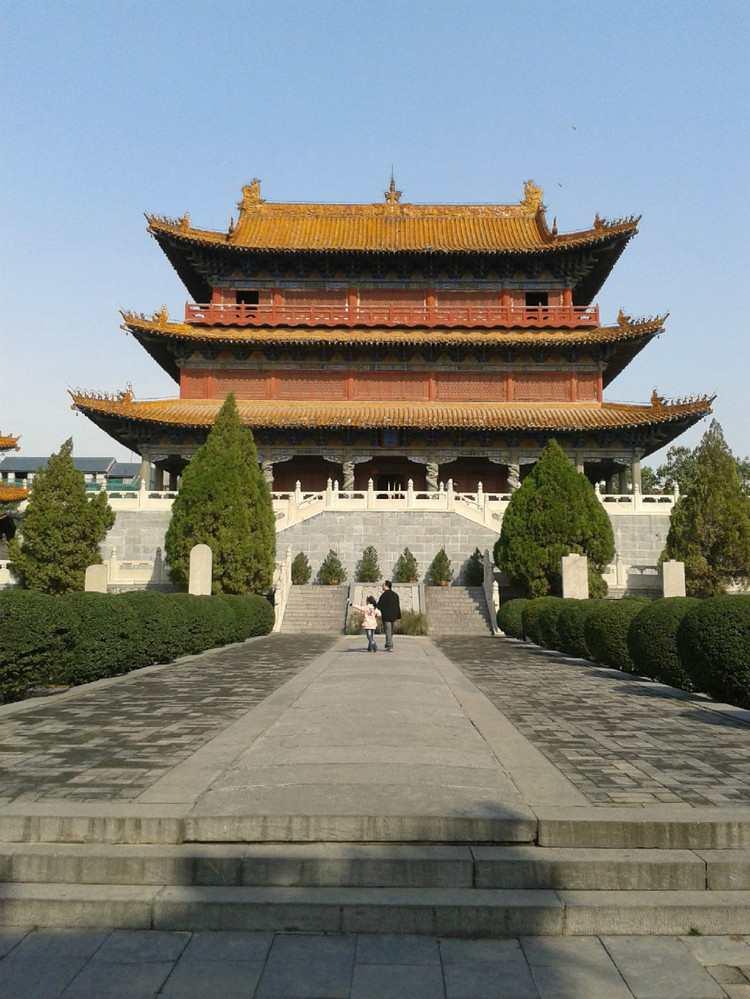 A scenic view of Xuchang Yanguogucheng