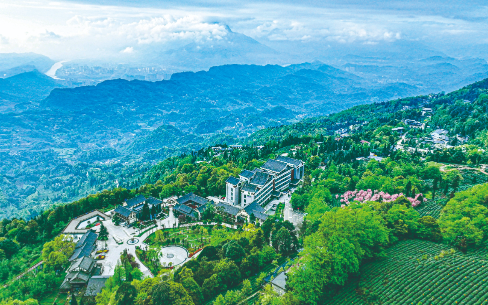 A scenic view of Yaan Qingdai Qingxi Gucheng Yizhi