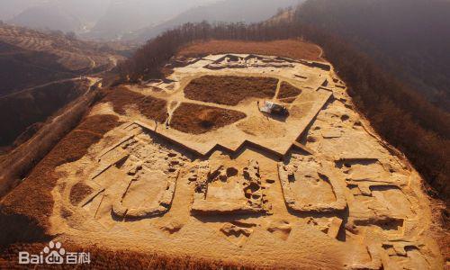 A scenic view of Yanan Tiebiancheng Site