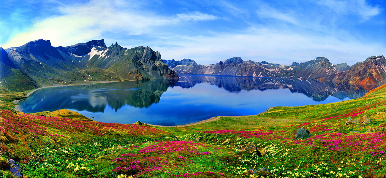 A scenic view of Yanbian Longtoushan Gumuqun