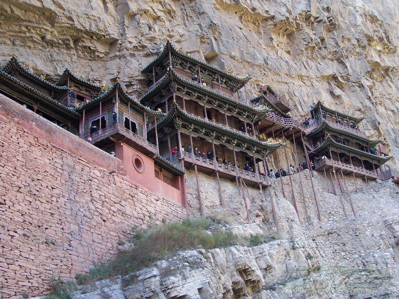 A scenic view of Yangquan Kaihe Temple Grottoes