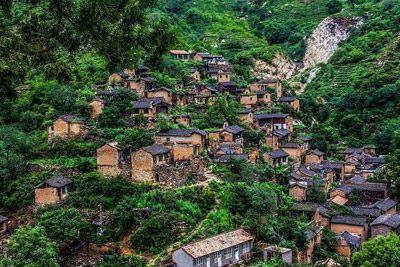 A scenic view of Yangquan Potou Taishan Temple