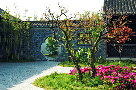 A scenic view of Yangzhou Geyuan
