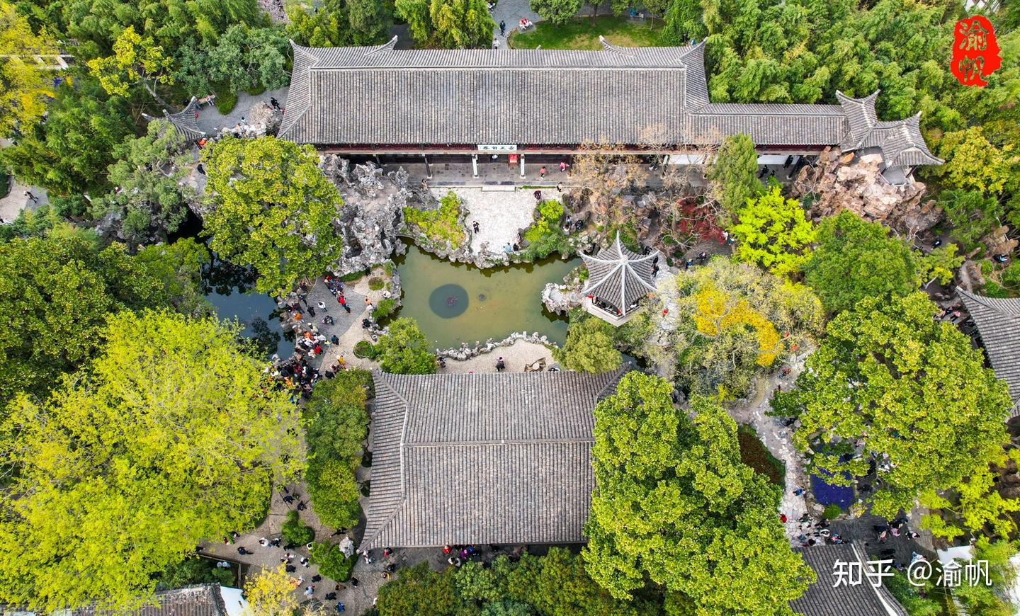A scenic view of Yangzhou Geyuan