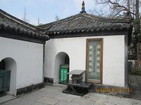 A scenic view of Yangzhou Puhading Mu