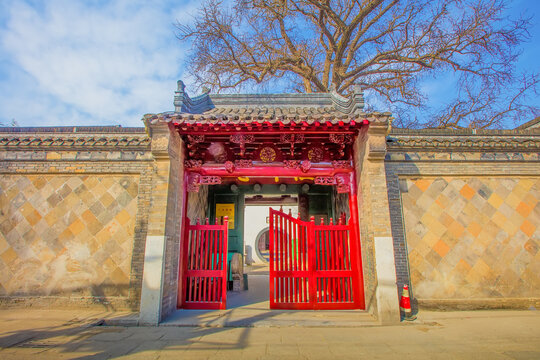 A scenic view of Yangzhou Xianhesi