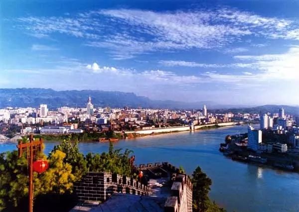 A scenic view of Yibin Aikou Shifang