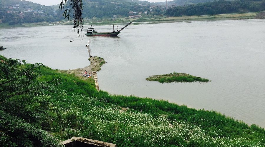 A scenic view of Yibin Jiuzhouta
