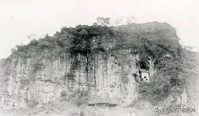 A scenic view of Yibin Lengyansi