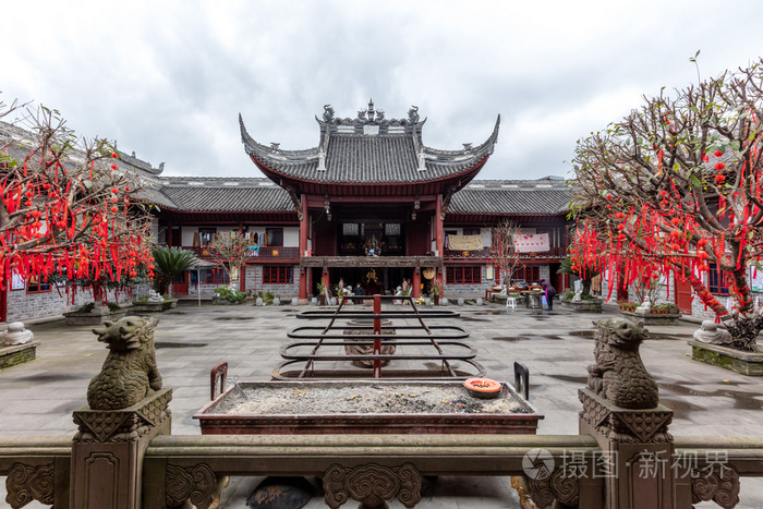 A scenic view of Yibin Xuanluodian
