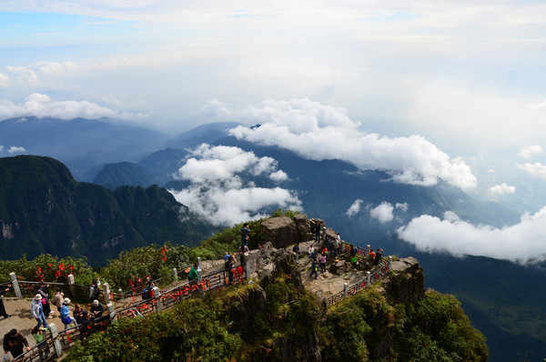 A scenic view of Yichun Mingshuiqiao
