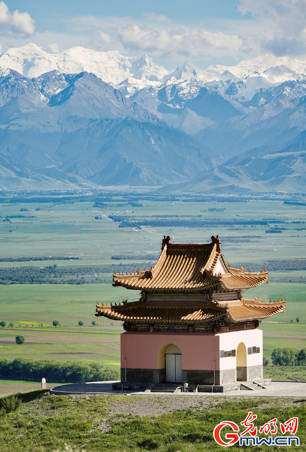 A scenic view of Yili Pingding Zhungaer Lemingbei