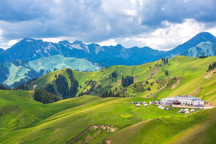 A scenic view of Yili Sutan Waisihan Mazha