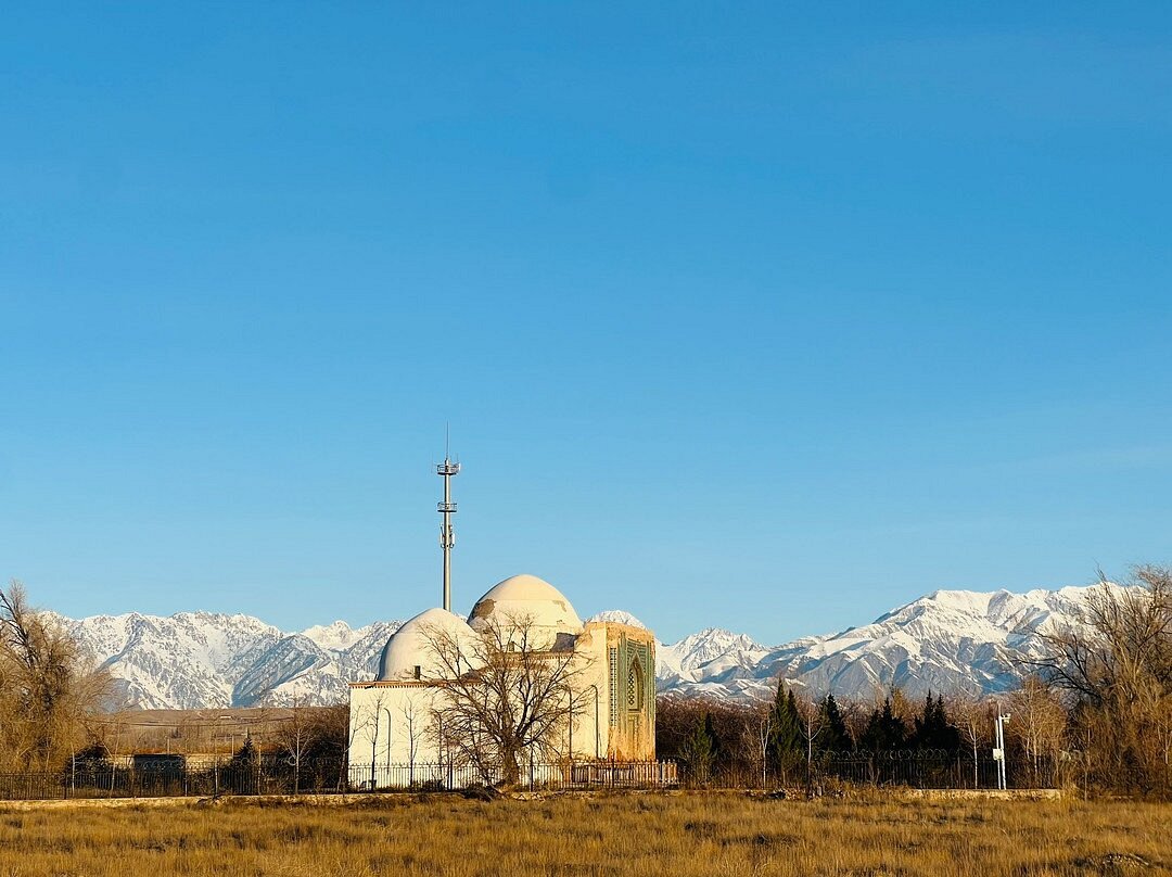 A scenic view of Yili Tuhuluke Tiemuerhan Mazha