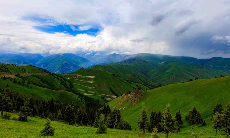 A scenic view of Yili Xiata Gucheng Yizhi