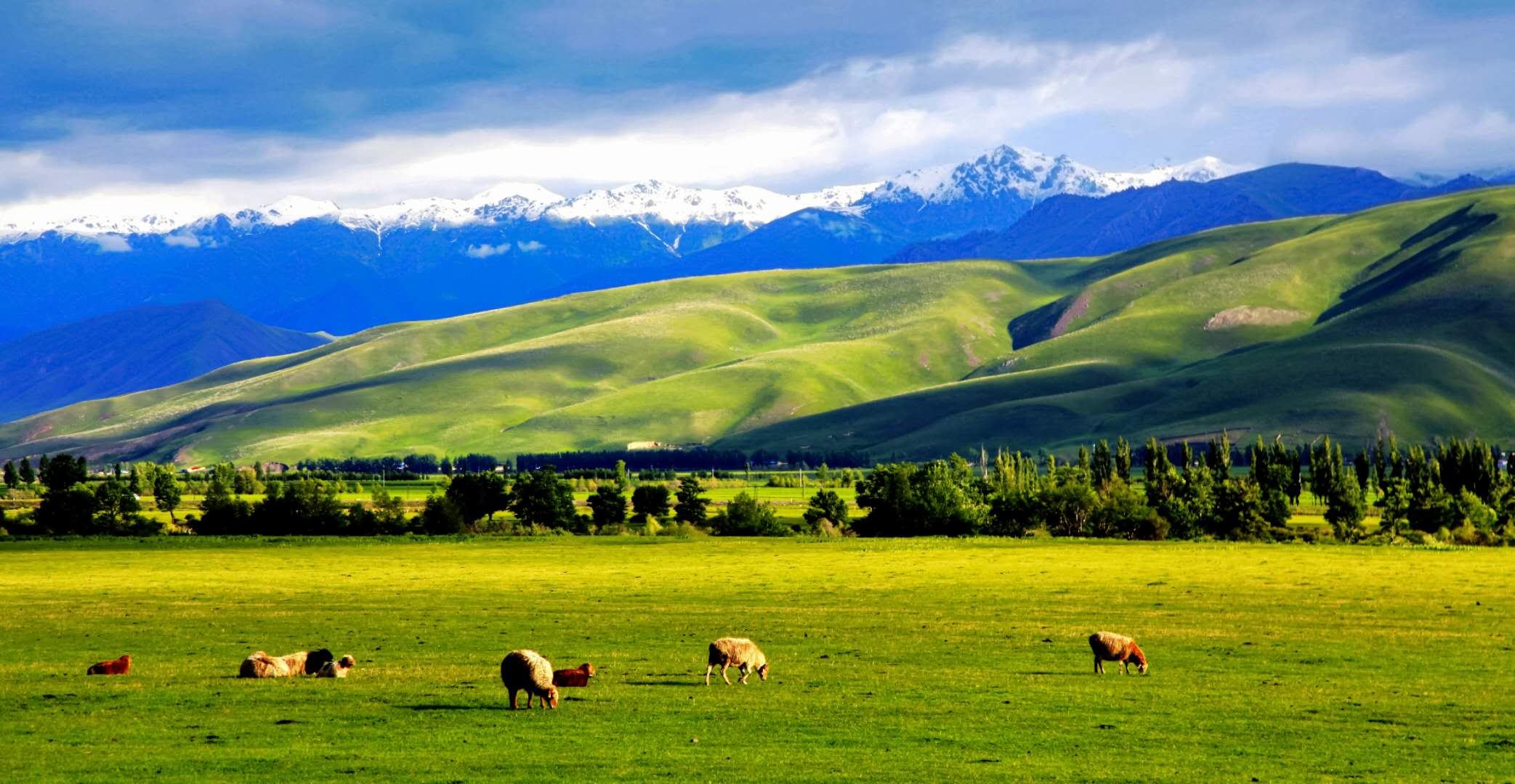 A scenic view of Yili Yining Jiangjunfu