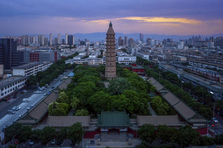 Unveiling the Mystique of Yinchuan Chengtiansi Ta: A Historic Landmark in Ningxia