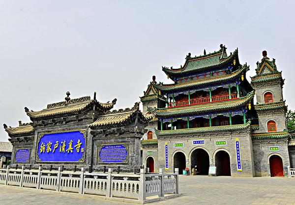 A scenic view of Yinchuan Najiahu Qingzhensi