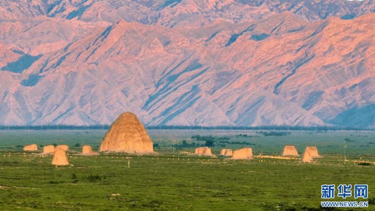 A Cultural Journey Through Yinchuan Xixialing: History and Heritage